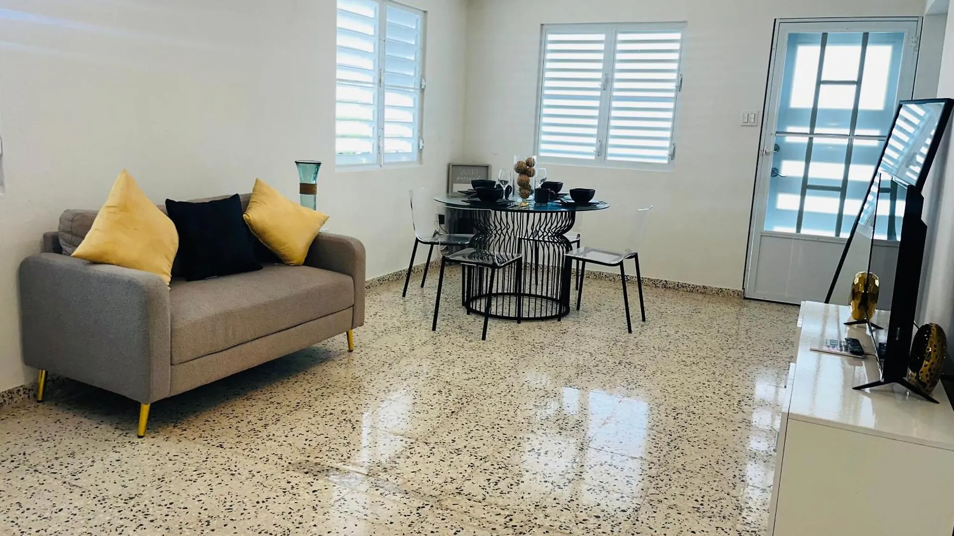 Modern Apt 10 Mnts To Famous Beach Ac Wifi Quebradillas Apartmán