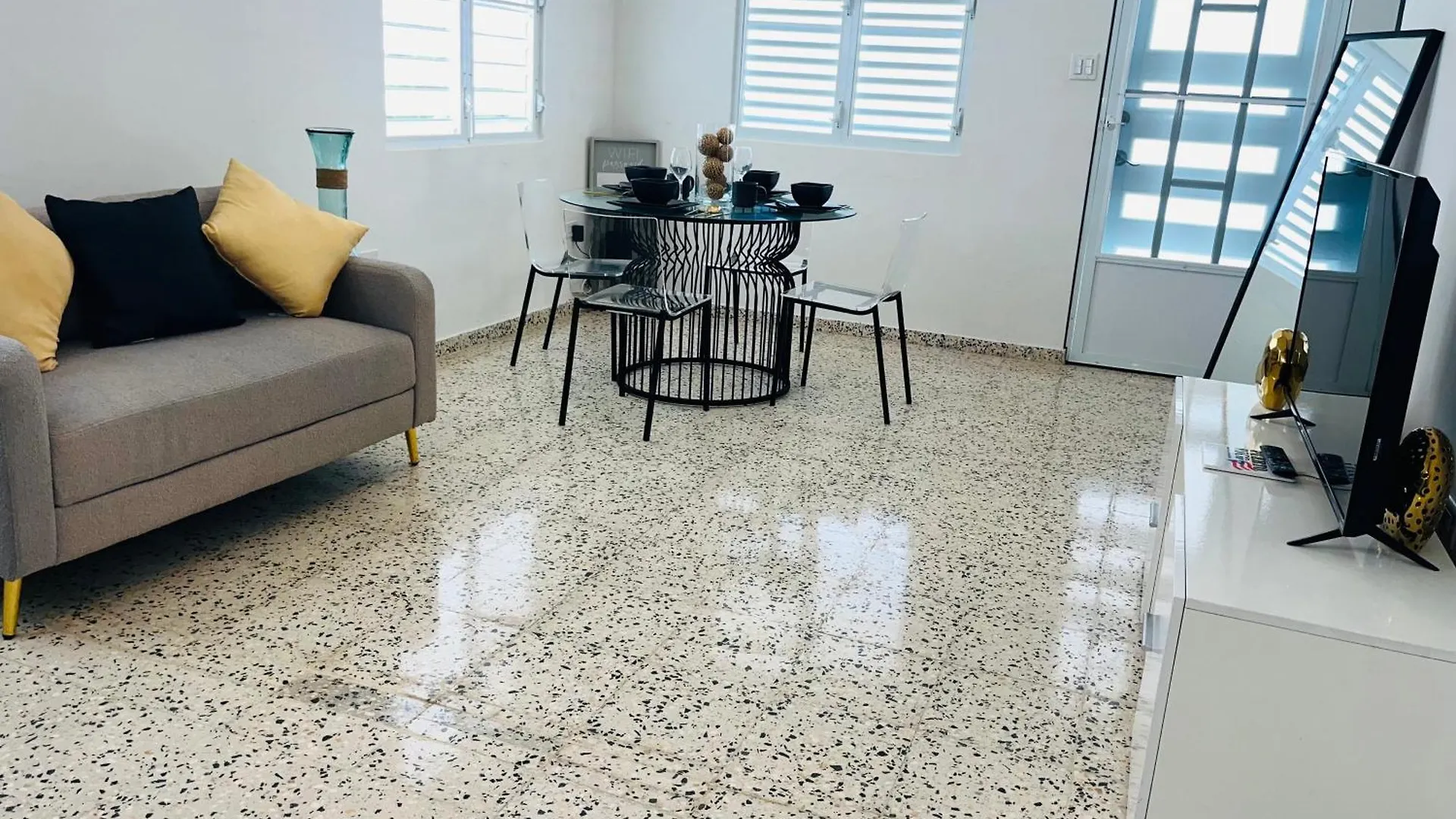 Modern Apt 10 Mnts To Famous Beach Ac Wifi Quebradillas Apartmán